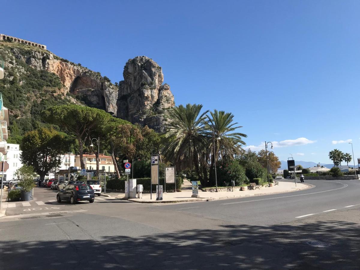 טרצ'ינה B E B Riviera Di Levante מראה חיצוני תמונה